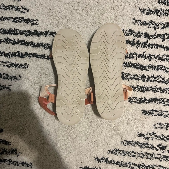 Pink Sandals - Picture 2 of 3